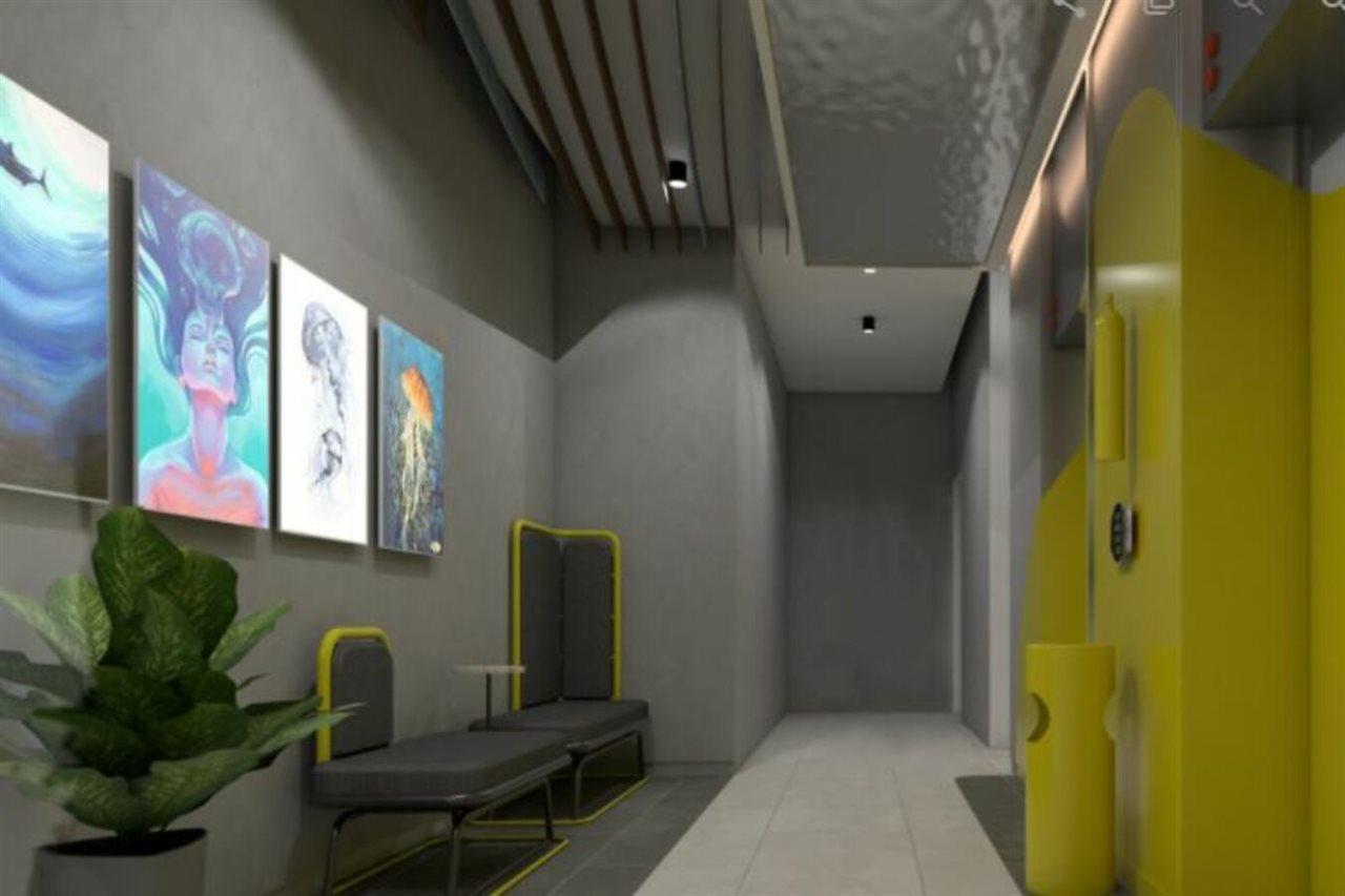 Yello Hotel Kuta Beachwalk Bali Exterior photo